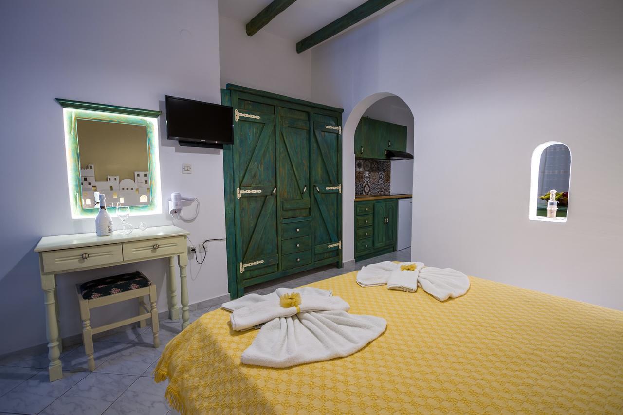 Elpiniki 2* Alinda (Leros)