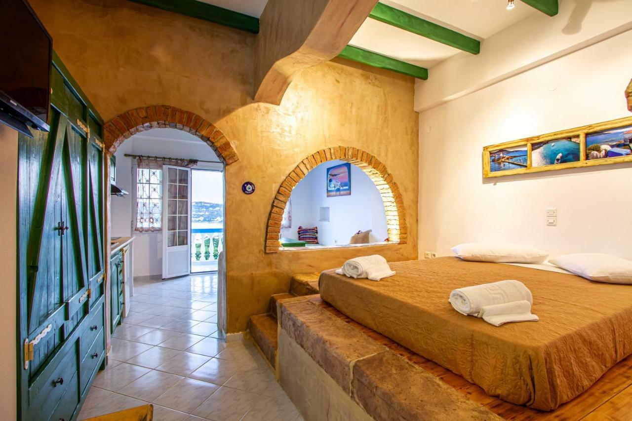 Aparthotel Elpiniki 2*